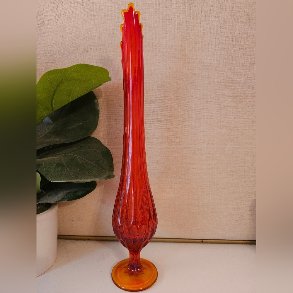 Vintage Fenton Amberina Red Carnival Swung Art Glass Vase Ruffle Bud Thumbprint - Picture 10 of 11